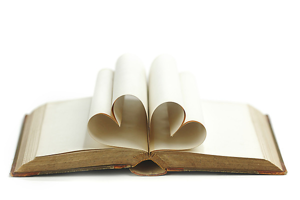 포토 JPG 해외이미지 종이 백그라운드 사랑 사람없음 책 낭만 하트 카피스페이스 해외202004 해외202105 해외포토 모양 감정 컨셉 공백 파일형식