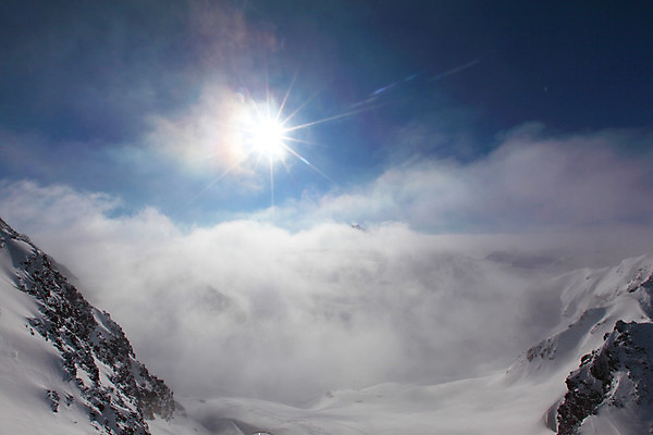 포토 JPG 해외이미지 나무 구름 계절 스포츠 여행 크리스마스 겨울 자연 하늘 스키 산 파노라마 풍경 사람없음 파란색 빛 햇빛 태양 얼음 봄 하이킹 추위 안개 흰색 스노우보드 정상 언덕 휴양지 빙하 서리 알프스 눈보라 절정 눈내림 해외202004 해외202105 해외포토 자연요소 식물 기념일 유럽 컬러 레저 날씨 겨울스포츠 눈_날씨 촬영기법 장소 보드_스포츠 생태계 파일형식