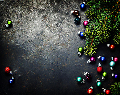 포토 JPG 해외이미지 잎 크리스마스장식 크리스마스 크리스마스용품 검은배경 실내 사람없음 오너먼트 카피스페이스 크리스마스배경 해외202004 해외포토 식물 기념일 백그라운드 내부 검은색 공백 용품 파일형식