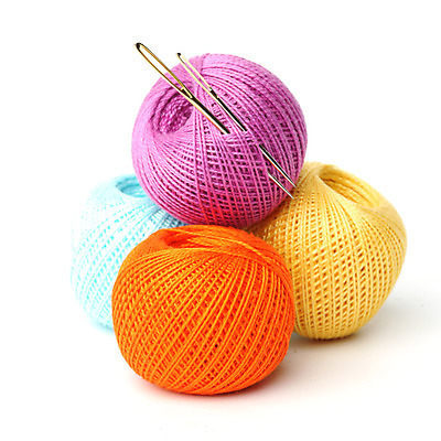 포토 JPG 해외이미지 전통 옷 선 백그라운드 컨셉 무지개 패턴 오렌지 비즈니스 휴식 그림자 사람없음 빨간색 파란색 세트 컬러풀 노란색 금속 흰색 공구 직물 최고 면 업무 실 닫기 바느질 날씬함 묘사 질감 땀 실타래 자수 재단 재단사 고립 얇은 해외202004 해외202105 해외포토 자연요소 직업 컬러 무늬 과일 모션 재질 도구 작업 몸매 파일형식