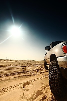 포토 JPG 해외이미지 도로 물결 모래 스포츠 여행 백그라운드 일러스트 교통시설 자국 자동차 자연 하늘 추상 건조 풍경 사람없음 야외 물 파란색 빛 태양 노란색 맑음 힘 운전 사막 바퀴 뜨거움 거친 황금 땅 모래언덕 사파리 지역 짐차 고립 선로 오프로드 수평선 해외202004 해외202105 해외포토 자연요소 길 육상교통 컬러 교통 무늬 모션 날씨 언덕 시설 생태계 파일형식