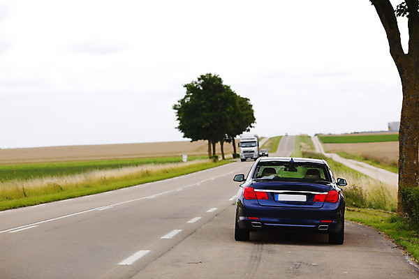 포토 JPG 해외이미지 구름 도로 길 여행 밭 창문 교통시설 자동차 유리 건조 풍경 초원 사람없음 가로 초록색 파란색 문 미국 새벽 거울 운전 시골 바퀴 고속도로 운전사 보행로 숲 먼지 보험 방법 블러 자동 직진 해외202004 해외202105 해외포토 자연요소 직업 육상교통 컬러 교통 북아메리카 농업 모션 재질 시설 파일형식