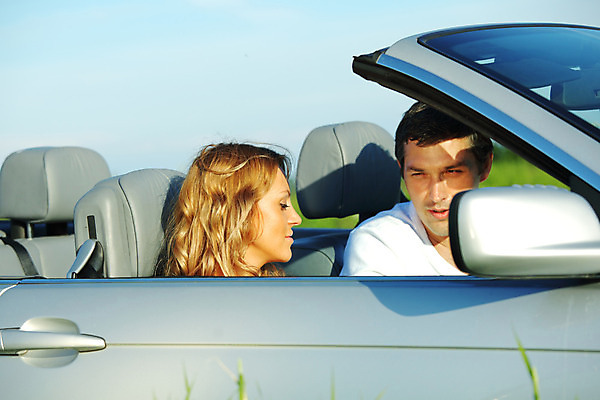 포토 JPG 해외이미지 백인 학생 라이프스타일 커플 여자 남자 행복 여행 백그라운드 2 자동차 자연 유리 하늘 모바일 휴가 함께함 관리 미소 사람 소년 성인 야외 두명 여름 파란색 친구 청춘 우정 기쁨 자유 흰색 춤 오픈카 스타일 해외202004 해외202105 해외포토 서양인 계절 감정 어린이 육상교통 컬러 컨셉 관계 승용차 재질 문화예술 표정 생활 생태계 파일형식