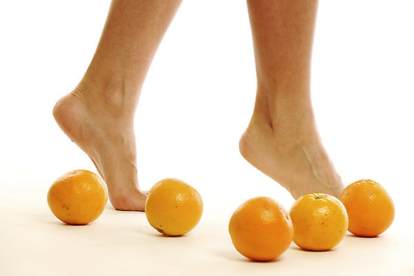 포토 JPG 해외이미지 음식 스포츠 백그라운드 신발 신체 다이어트 오렌지 과일 부분 모션 근육 귤 건강 한명 빛 비키니 운동 흰색 속옷 몸무게 엉덩이 날씬함 허리 피부 만족 팬티 비타민 란제리 고립 얇은 해외202004 해외202105 해외포토 1 옷 수영복 감정 컬러 사람 신체부위 몸매 영양소 파일형식