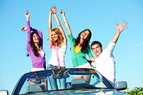 포토 JPG 해외이미지 백인 학생 라이프스타일 커플 여자 남자 행복 여행 백그라운드 2 자동차 자연 유리 하늘 모바일 휴가 함께함 관리 미소 사람 소년 여러명 성인 야외 여름 파란색 친구 청춘 우정 기쁨 자유 흰색 춤 오픈카 스타일 해외202004 해외202105 해외포토 서양인 계절 감정 어린이 육상교통 컬러 다수 컨셉 관계 승용차 재질 문화예술 표정 생활 생태계 파일형식