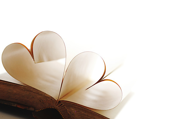 포토 JPG 해외이미지 종이 백그라운드 사랑 사람없음 책 낭만 하트 카피스페이스 해외202004 해외202105 해외포토 모양 감정 컨셉 공백 파일형식