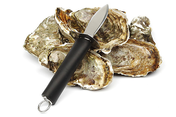 포토 JPG 해외이미지 식재료 실내 사람없음 쌓기 굴 신선 칼 흰배경 해외202004 해외202105 해외포토 백그라운드 모션 어패류 내부 흰색 파일형식