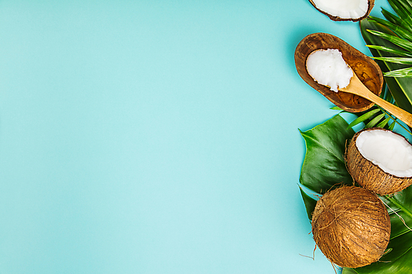 포토 JPG 해외이미지 사람없음 하이앵글 피부관리 파란배경 코코넛 나무숟가락 나무그릇 열대잎 코코넛오일 카피스페이스 해외202004 해외포토 그릇 뷰포인트 백그라운드 잎 과일 목재 파란색 뷰티 숟가락 공백 오일_음식 파일형식