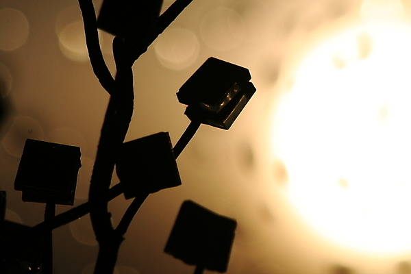 포토 JPG 해외이미지 구름 백그라운드 유리 사람없음 물 파란색 빛 스터디 컬러풀 햇빛 태양 반사 일몰 광선 물방울 닫기 이슬 빗방울 묘사 서식 땀 뇌우 샤워실 폭풍우 해외202004 해외202105 해외포토 자연요소 컬러 모션 재질 학습 노을 비_날씨 자연재해 샤워시설 파일형식