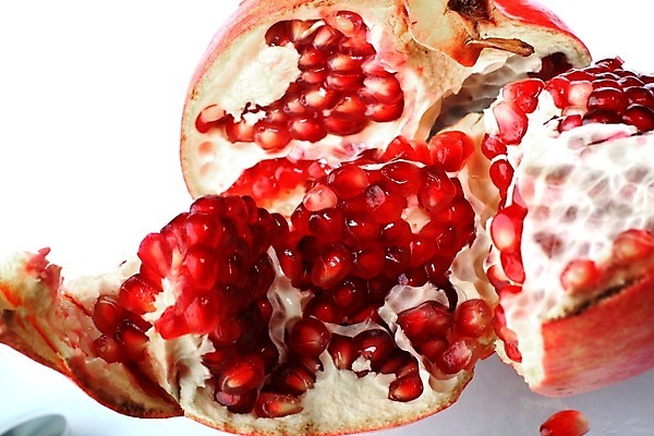 포토 JPG 해외이미지 식물 음료 음식 분홍색 백그라운드 다이어트 채소 과일 자연 디저트 건강 씨앗 사람없음 빨간색 정원 주스 흰색 신선 달콤 맛 자르기 먹기 피부 유기농 날것 석류 내추럴 가넷 고립 루비 숙성 이국적 작살 채식주의자 맛있는 해외202004 해외202105 해외포토 웰빙 컬러 컨셉 모션 신체부위 보석 생태계 채식 파일형식