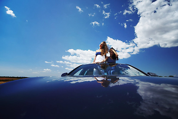 포토 JPG 해외이미지 백인 학생 라이프스타일 커플 여자 남자 행복 여행 백그라운드 2 자동차 자연 유리 하늘 모바일 휴가 함께함 관리 미소 사람 소년 성인 야외 두명 여름 파란색 친구 청춘 우정 기쁨 자유 흰색 춤 오픈카 스타일 해외202004 해외202105 해외포토 서양인 계절 감정 어린이 육상교통 컬러 컨셉 관계 승용차 재질 문화예술 표정 생활 생태계 파일형식