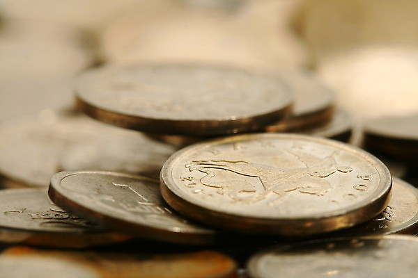 포토 JPG 해외이미지 백그라운드 컨셉 돈 패턴 비즈니스 추상 사람없음 금융 쌓기 금속 동전 저축 그룹 변화 재산 황금 도박 구매 은색 주식 수집 심볼 질감 상업 러시아 결제 소매 보물 흙더미 대출 구식 러시아인 루블 수입 옛날 자선단체 니켈 해외202004 해외202105 해외포토 서양인 유럽 컬러 무늬 모션 재질 경제 쇼핑 흙 원소 자선 파일형식 더미