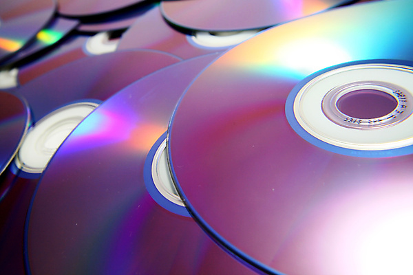 포토 JPG 해외이미지 디자인 음악 백그라운드 비즈니스 추상 기술 사람없음 파란색 빛 컴퓨터 반사 쌓기 디지털 검은색 자료 정보 CD 흰색 원형 닫기 은색 필름 질감 오디오 수납 동영상 DVD 보관소 소프트웨어 이진법 지원 화상 광학 해외202004 해외202105 해외포토 도형 컬러 무늬 모션 문화예술 전자제품 수학 상처 저장 파일형식