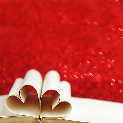 포토 JPG 해외이미지 종이 백그라운드 사랑 사람없음 책 빨간색 낭만 하트 카피스페이스 해외202004 해외202105 해외포토 모양 감정 컬러 컨셉 공백 파일형식