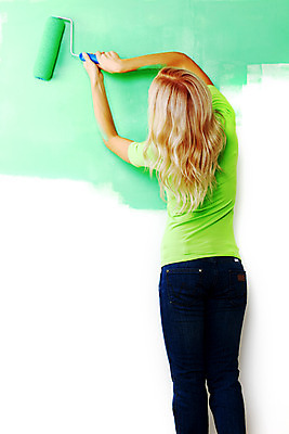 포토 JPG 해외이미지 손 디자인 여자 행복 벽 백그라운드 주택 미술 한명 미소 사람 성인 내부 장식 초록색 파란색 컬러풀 우주 스크린 페인트 방 흰색 공구 잡기 붓 작업 디자이너 묘사 화가 DIY 업그레이드 프로젝트 해외202004 해외202105 해외포토 직업 1 감정 컬러 모션 문화예술 표정 취미 건물 신체부위 도구 파일형식