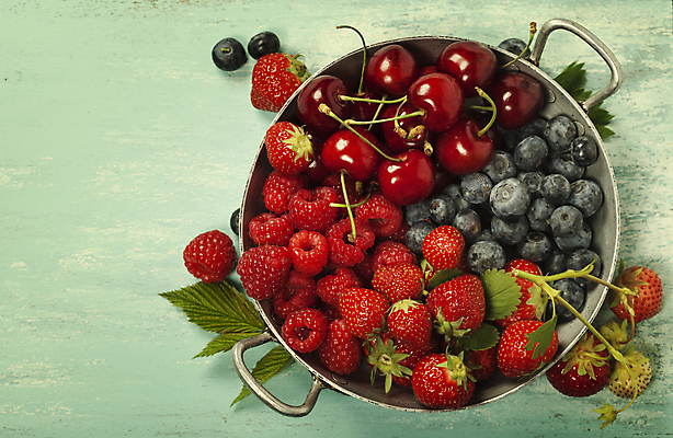 포토 JPG 해외이미지 딸기 사람없음 체리 냄비 블루베리 산딸기 해외202004 해외포토 과일 솥 파일형식