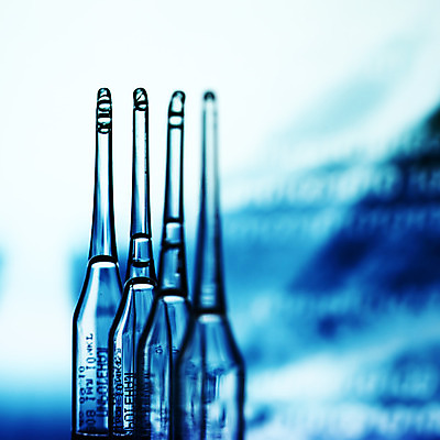 포토 JPG 해외이미지 디자인 산업 백그라운드 크리스마스 공 유리 벽지 추상 휴가 건강 사람없음 장식 물 빛 스터디 약 노란색 흰색 축하 화려 실험실 질병 상품 약국 연도 질감 주사약 테라피 조제 백신 봉인 인플루엔자 해외202004 해외202105 해외포토 자연요소 기념일 컬러 컨셉 무늬 의학 재질 실험 학습 뷰티 바이러스 만들기 파일형식