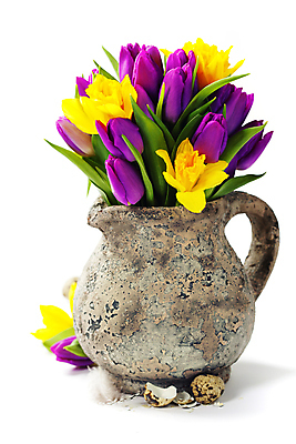 포토 JPG 해외이미지 꽃다발 부활절 실내 사람없음 꽃병 튤립 깃털 흰배경 메추리알 해외202004 해외포토 기념일 꽃 백그라운드 내부 알 흰색 파일형식