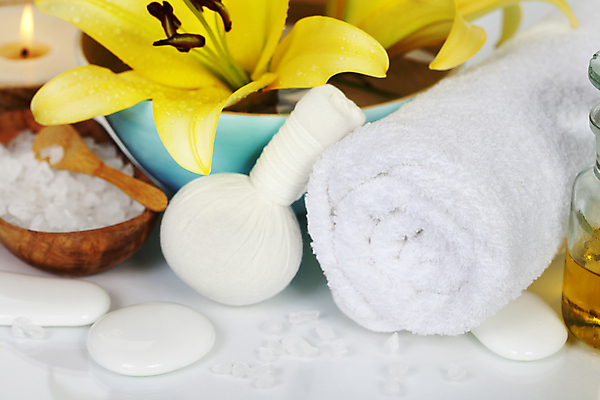 포토 JPG 해외이미지 꽃 사람없음 위생용품 백합 스파용품 아로마테라피 해외202004 해외포토 식물 생활용품 스파 오브젝트 테라피 파일형식