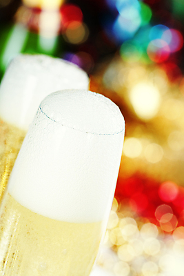 포토 JPG 해외이미지 별 리본 백그라운드 불꽃 사람없음 빛 와인 화환 거품 낭만 장식볼 바늘 샴페인 건배 카피스페이스 해외202004 해외포토 자연요소 꽃 컨셉 불 주류 장식 공백 도구 파일형식