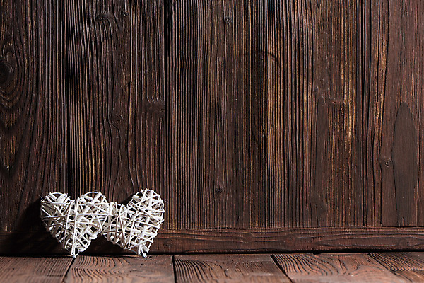 포토 JPG 해외이미지 실내 발렌타인데이 사랑 사람없음 하트 나무벽 카피스페이스 해외202105 해외포토 모양 감정 벽 데이이벤트 내부 목재 공백 파일형식