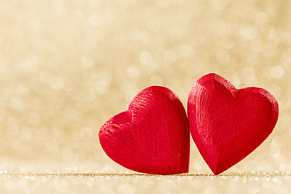 포토 JPG 해외이미지 실내 발렌타인데이 사랑 사람없음 아웃포커스 빛 반짝임 하트 가루 질감 보케 노란배경 해외202105 해외포토 모양 감정 백그라운드 모션 데이이벤트 촬영기법 내부 노란색 파일형식