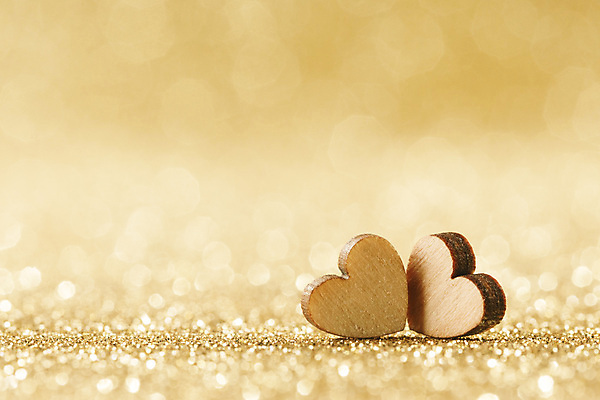 포토 JPG 해외이미지 백그라운드 사람없음 반짝임 금색 하트 보케 금가루 나무블록 해외202105 해외포토 모양 컬러 모션 목재 블록 가루 파일형식