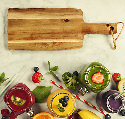 포토 JPG 해외이미지 음료 딸기 잔 실내 키위 빨대 사람없음 야채주스 흰배경 블루베리 나무도마 스무디 야채음료 바나나스무디 딸기스무디 해외202004 해외포토 식기 백그라운드 과일 도마 내부 목재 주스 흰색 파일형식