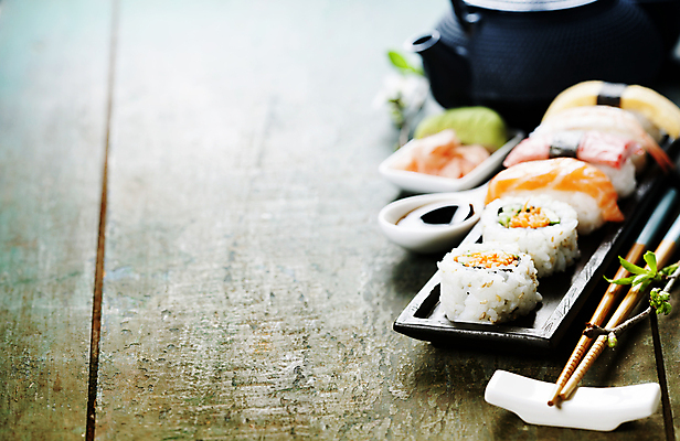 포토 JPG 해외이미지 스튜디오촬영 젓가락 밥 실내 사람없음 회 찻주전자 해외202004 해외포토 음식 주전자 수저 내부 파일형식