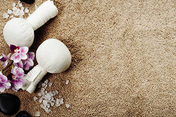 포토 JPG 해외이미지 실내 사람없음 수건 스파용품 아로마테라피 스톤 난초꽃 허브볼 카피스페이스 갈색배경 입욕소금 해외202004 해외포토 꽃 백그라운드 내부 위생용품 갈색 스파 공백 미용용품 난초 오브젝트 소금 테라피 파일형식