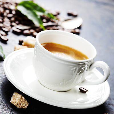 포토 JPG 해외이미지 스튜디오촬영 커피 실내 사람없음 아웃포커스 숟가락 원두 커피잔 해외202004 해외포토 음료 잔 촬영기법 수저 내부 파일형식