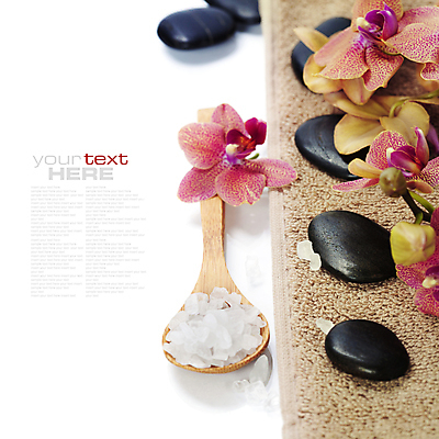포토 JPG 해외이미지 근접촬영 사람없음 수건 숟가락 스파 조약돌 스파용품 아로마테라피 난초꽃 입욕소금 해외202004 해외포토 꽃 뷰포인트 수저 위생용품 돌_바위 미용용품 난초 오브젝트 소금 테라피 파일형식