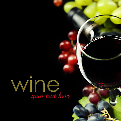 포토 JPG 해외이미지 와인잔 포도 검은배경 근접촬영 타이포그라피 사람없음 와인 와인병 포도잎 카피스페이스 해외202004 해외포토 문자 뷰포인트 백그라운드 잎 술잔 과일 병_용기 주류 검은색 공백 파일형식