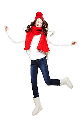 포토 JPG 스튜디오촬영 전신 서양인 외국인 백인 모델 해외기획촬영 모자 우먼라이프 라이프스타일 긴머리 여자 2011년태국 패션 포즈 겨울 모션 털모자 부츠 실내 한명 서기 미소 웃음 누끼 사람 20대 성인 라이프 앞모습 달리기 손들기 점프 목도리 점퍼 즐거움 오브젝트 웨이브 어그부츠 다리들기 털점퍼 여자만 여자한명만 성인여자만 청년만 청년여자만 성인한명만 청년여자한명만 성인여자한명만 성인만 국내포토 모자_잡화 1 헤어스타일 잡화 계절 감정 뷰포인트 신발 표정 인종 청년 내부 생활 외투 파일형식