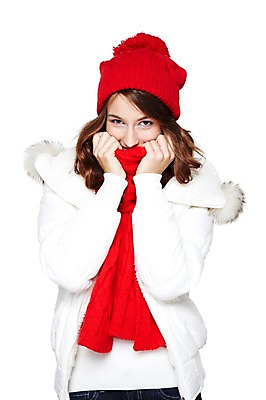 포토 JPG 스튜디오촬영 서양인 외국인 백인 모델 해외기획촬영 모자 우먼라이프 라이프스타일 긴머리 여자 2011년태국 패션 포즈 겨울 모션 털모자 실내 한명 서기 미소 웃음 누끼 사람 상반신 20대 성인 라이프 앞모습 목도리 점퍼 추위 가림 잡기 오브젝트 웨이브 올리기 입가림 털점퍼 여자만 여자한명만 성인여자만 청년만 청년여자만 성인한명만 청년여자한명만 성인여자한명만 성인만 국내포토 모자_잡화 1 헤어스타일 잡화 계절 뷰포인트 표정 인종 청년 내부 생활 외투 파일형식