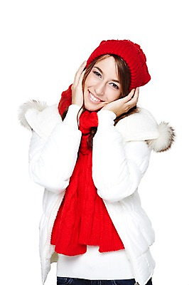 포토 JPG 스튜디오촬영 서양인 외국인 백인 모델 해외기획촬영 모자 우먼라이프 라이프스타일 긴머리 여자 2011년태국 패션 포즈 겨울 모션 털모자 실내 한명 서기 미소 웃음 누끼 사람 상반신 20대 성인 라이프 앞모습 손들기 목도리 점퍼 양손 오브젝트 웨이브 털점퍼 여자만 여자한명만 성인여자만 청년만 청년여자만 성인한명만 청년여자한명만 성인여자한명만 성인만 국내포토 모자_잡화 1 헤어스타일 손 잡화 계절 뷰포인트 표정 인종 청년 내부 생활 외투 파일형식