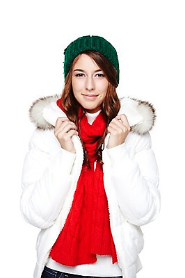 포토 JPG 스튜디오촬영 서양인 외국인 백인 모델 해외기획촬영 모자 우먼라이프 라이프스타일 긴머리 여자 2011년태국 패션 포즈 겨울 모션 털모자 실내 한명 서기 미소 웃음 누끼 사람 상반신 20대 성인 라이프 앞모습 목도리 점퍼 잡기 오브젝트 웨이브 털점퍼 여자만 여자한명만 성인여자만 청년만 청년여자만 성인한명만 청년여자한명만 성인여자한명만 성인만 국내포토 모자_잡화 1 헤어스타일 잡화 계절 뷰포인트 표정 인종 청년 내부 생활 외투 파일형식