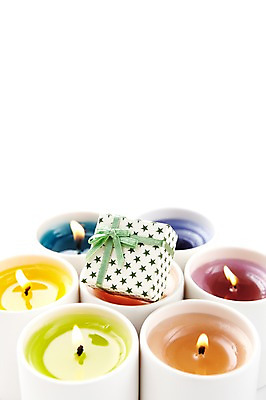 포토 JPG 스튜디오촬영 기념일 초 촛불 실내 선물 이벤트 사람없음 장식 선물상자 빛 인테리어 컬러풀 오브젝트 국내포토 디자인 컬러 내부 상자 파일형식