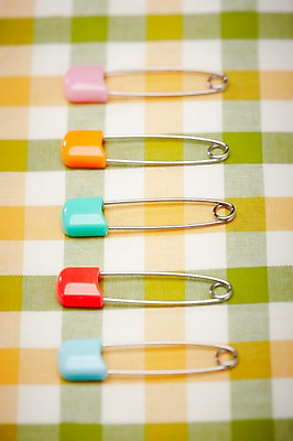 포토 JPG 스튜디오촬영 실내 사람없음 여러개 바느질도구 바느질 오브젝트 옷핀 국내포토 다수 내부 파일형식