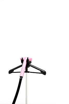 포토 JPG 스튜디오촬영 옷 실내 사람없음 수리 빨래 옷걸이 오브젝트 다리미 세탁소 국내포토 가사 내부 가전제품 파일형식