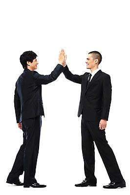 포토 JPG 스튜디오촬영 전신 외국인 해외기획촬영 2011년태국 남자 포즈 비즈니스 모션 협력 함께함 실내 미소 웃음 누끼 사람 동양인 정장 20대 성인 두명 옆모습 비즈니스라이프 마주보기 파이팅 경쟁 도움 직장인 비즈니스맨 목표 계획 동료 하이파이브 손뼉치기 남자만 성인남자만 청년만 청년남자만 성인만 국내포토 직업 라이프스타일 옷 뷰포인트 컨셉 관계 표정 인종 손짓 청년 내부 파일형식