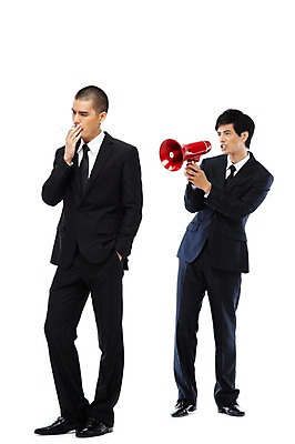 포토 JPG 스튜디오촬영 전신 외국인 해외기획촬영 응시 2011년태국 남자 비즈니스 흡연 담배 실내 경고 서기 들기 누끼 사람 동양인 정장 20대 성인 두명 확성기 외침 금지 비즈니스맨 맹세 결심 금연 남자만 성인남자만 청년만 청년남자만 성인만 국내포토 시선 옷 캠페인 컨셉 모션 인종 청년 내부 소리 직장인 사회이슈 파일형식