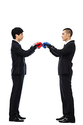 포토 JPG 스튜디오촬영 전신 외국인 해외기획촬영 2011년태국 남자 포즈 장갑 비즈니스 모션 함께함 실내 누끼 사람 동양인 정장 20대 성인 취미 두명 비즈니스라이프 운동 마주보기 경쟁 권투 글러브 도움 권투글러브 펀치 직장인 비즈니스맨 목표 계획 동료 남자만 성인남자만 청년만 청년남자만 성인만 국내포토 직업 라이프스타일 잡화 옷 스포츠용품 컨셉 관계 건강 인종 청년 내부 격투기 파일형식