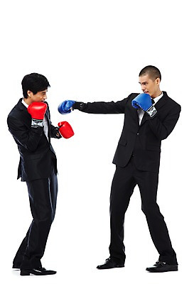 포토 JPG 스튜디오촬영 전신 외국인 해외기획촬영 2011년태국 남자 포즈 장갑 비즈니스 모션 함께함 실내 누끼 사람 동양인 정장 20대 성인 취미 두명 비즈니스라이프 운동 마주보기 경쟁 권투 글러브 도움 권투글러브 펀치 직장인 비즈니스맨 목표 계획 동료 남자만 성인남자만 청년만 청년남자만 성인만 국내포토 직업 라이프스타일 잡화 옷 스포츠용품 컨셉 관계 건강 인종 청년 내부 격투기 파일형식