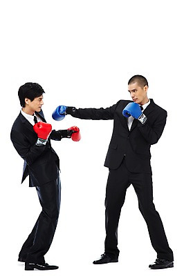 포토 JPG 스튜디오촬영 전신 외국인 해외기획촬영 2011년태국 남자 포즈 장갑 비즈니스 모션 함께함 실내 누끼 사람 동양인 정장 20대 성인 취미 두명 비즈니스라이프 운동 마주보기 경쟁 권투 글러브 도움 권투글러브 펀치 직장인 비즈니스맨 목표 계획 동료 남자만 성인남자만 청년만 청년남자만 성인만 국내포토 직업 라이프스타일 잡화 옷 스포츠용품 컨셉 관계 건강 인종 청년 내부 격투기 파일형식