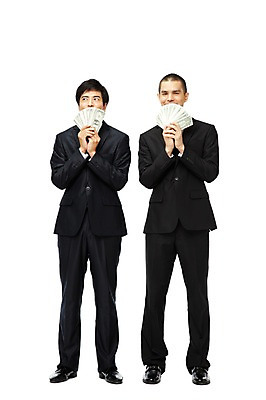 포토 JPG 스튜디오촬영 전신 외국인 해외기획촬영 2011년태국 남자 포즈 지폐 돈 비즈니스 모션 성공 실내 서기 미소 웃음 들기 누끼 사람 동양인 정장 20대 성인 두명 앞모습 경제 달러 기쁨 비즈니스맨 돈다발 만족 외화 입가림 남자만 성인남자만 청년만 청년남자만 성인만 국내포토 옷 감정 뷰포인트 컨셉 표정 인종 청년 내부 금융 가림 직장인 재산 파일형식