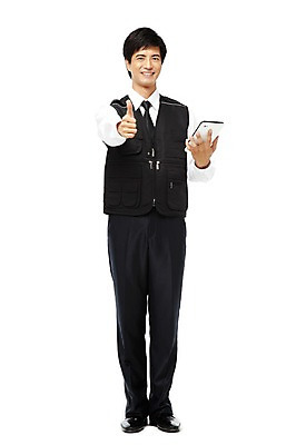 포토 JPG 스튜디오촬영 전신 외국인 해외기획촬영 직업 2011년태국 남자 와이셔츠 비즈니스 넥타이 실내 한명 서기 미소 웃음 들기 누끼 사람 동양인 손짓 20대 성인 컴퓨터 태블릿 우승 최고 조끼 도움 비즈니스맨 보호 넘버원 보안 경호원 남자만 남자한명만 성인남자만 청년만 청년남자만 청년남자한명만 성인한명만 성인남자한명만 성인만 국내포토 1 잡화 컨셉 셔츠 모션 표정 안전 인종 청년 내부 전자제품 스마트기기 외투 직장인 파일형식