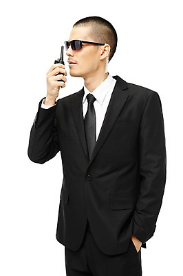 포토 JPG 스튜디오촬영 외국인 해외기획촬영 직업 2011년태국 남자 이어폰 포즈 비즈니스 모션 실내 한명 서기 들기 누끼 사람 동양인 정장 상반신 20대 성인 선글라스 도움 비즈니스맨 보호 오브젝트 무전기 경호원 남자만 남자한명만 성인남자만 청년만 청년남자만 청년남자한명만 성인한명만 성인남자한명만 성인만 국내포토 1 옷 안경 음향기기 컨셉 무선통신 인종 청년 내부 직장인 파일형식