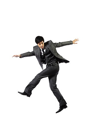 포토 JPG 스튜디오촬영 전신 외국인 해외기획촬영 2011년태국 남자 포즈 비즈니스 모션 팔벌리기 실내 한명 누끼 사람 동양인 정장 20대 성인 달리기 점프 활발 비즈니스맨 활기 남자만 남자한명만 성인남자만 청년만 청년남자만 청년남자한명만 성인한명만 성인남자한명만 성인만 국내포토 1 옷 컨셉 인종 청년 내부 직장인 파일형식