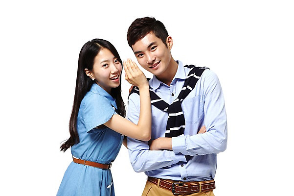 포토 JPG 스튜디오촬영 모델 학생 라이프스타일 여자 남자 대학생 포즈 모션 대학생라이프 실내 말하기 서기 누끼 사람 동양인 손짓 상반신 20대 성인 두명 라이프 팔짱 캠퍼스라이프 듣기 한국인 비밀 귓속말 손등 청년만 성인만 국내포토 손 컨셉 인종 청년 내부 생활 파일형식